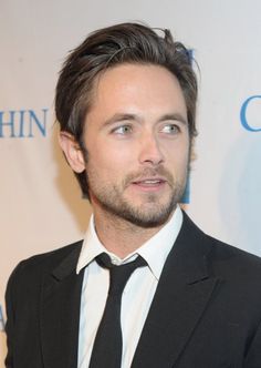 October 31: Happy 39th Birthday to Justin Chatwin #justinchatwin