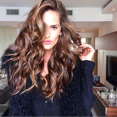 Izabel Goulart